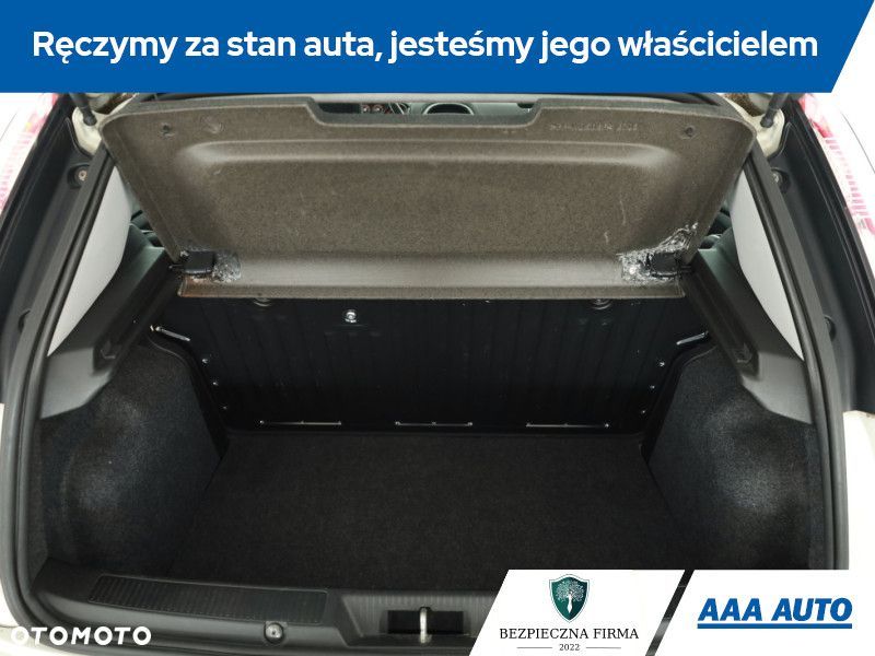 Fiat Punto 2012 - 17
