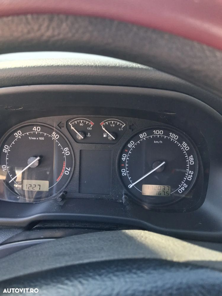 Skoda Octavia - 6