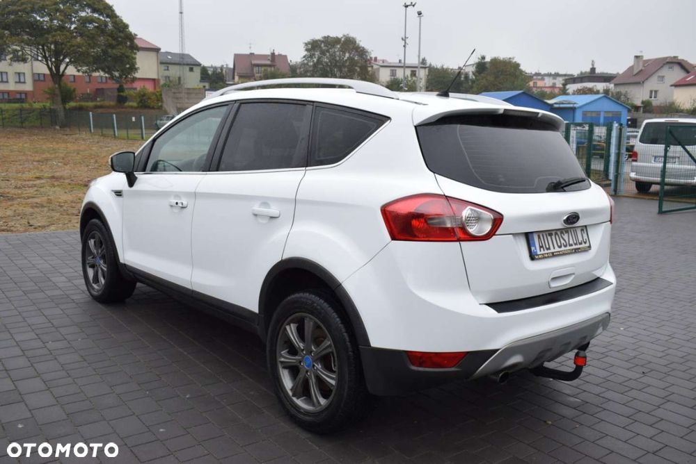 Ford Kuga - 10
