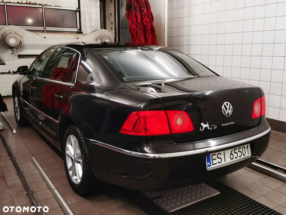 Volkswagen Phaeton 3.2 V6 Tiptr (5 os.) - 17