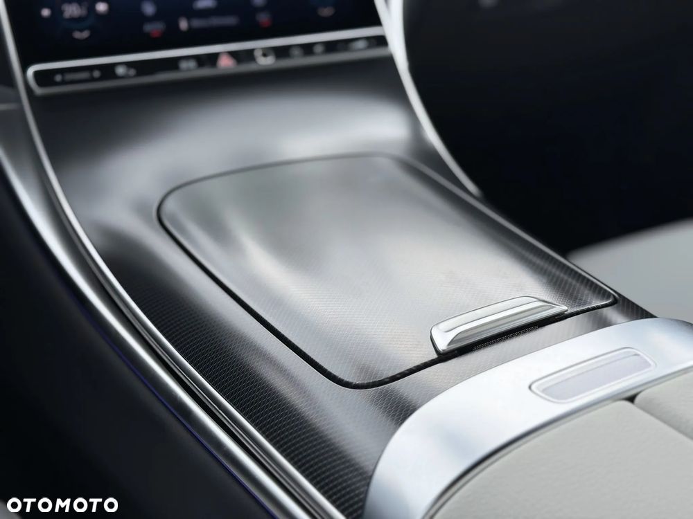 Mercedes-Benz GLC - 14