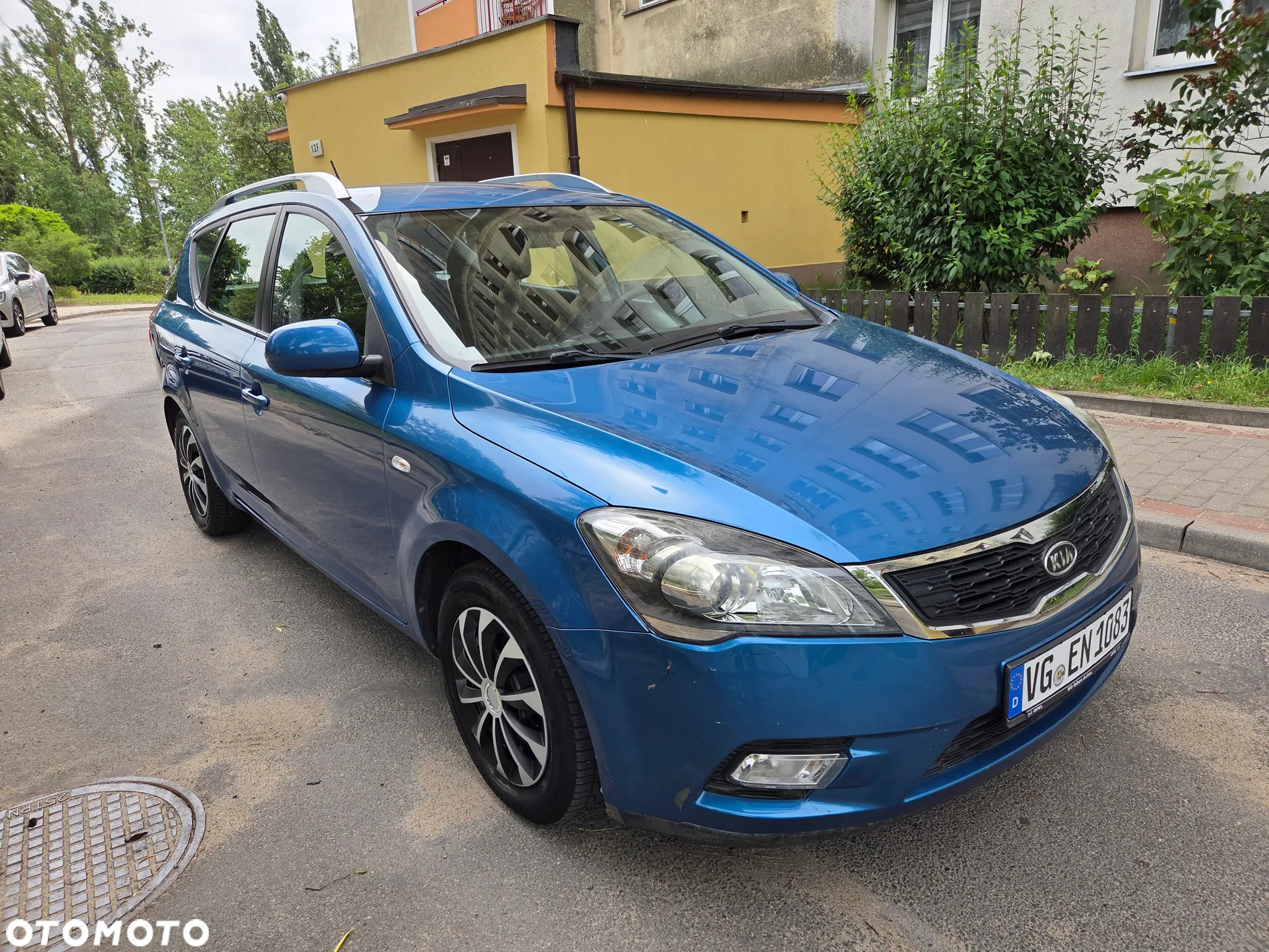 Kia Ceed 1.4 CVVT Dream-Team Edition - 2