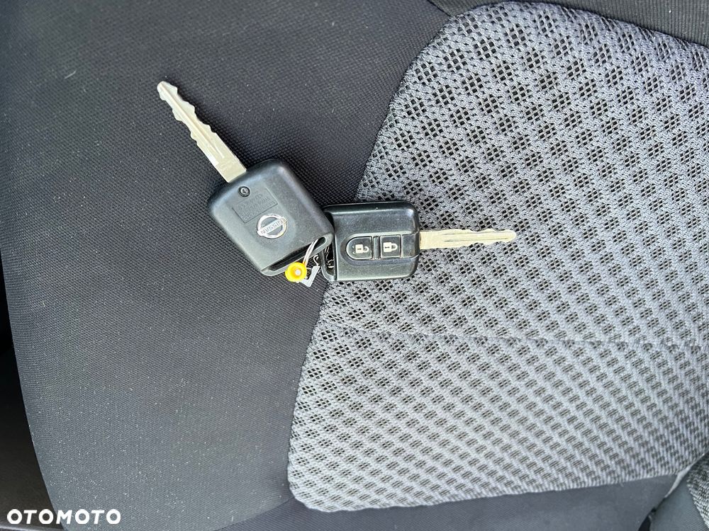 Nissan X-Trail 2.0 dCi 4x4 DPF Automatik SE - 27