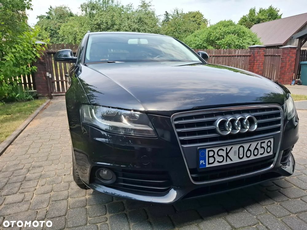 Audi A4 Avant - 4