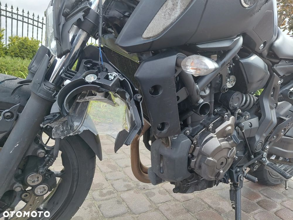 Yamaha MT - 16