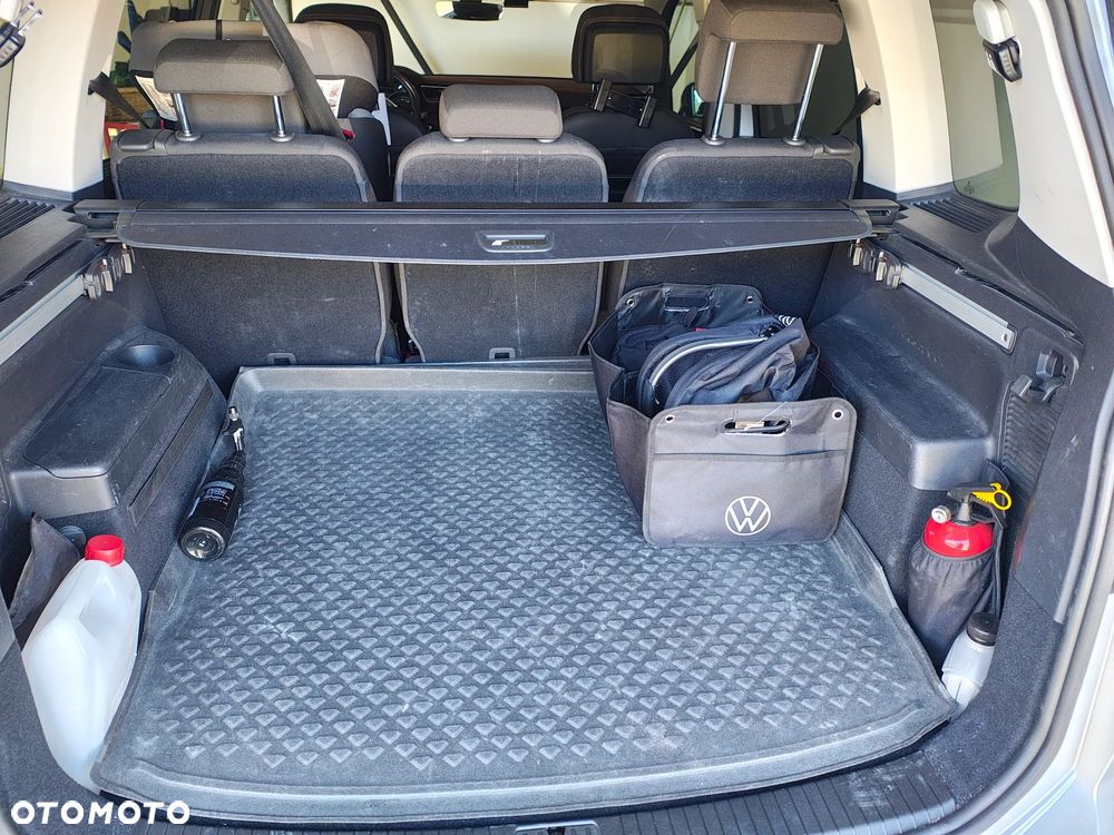 Volkswagen Touran 1.5 TSI EVO Highline DSG - 23