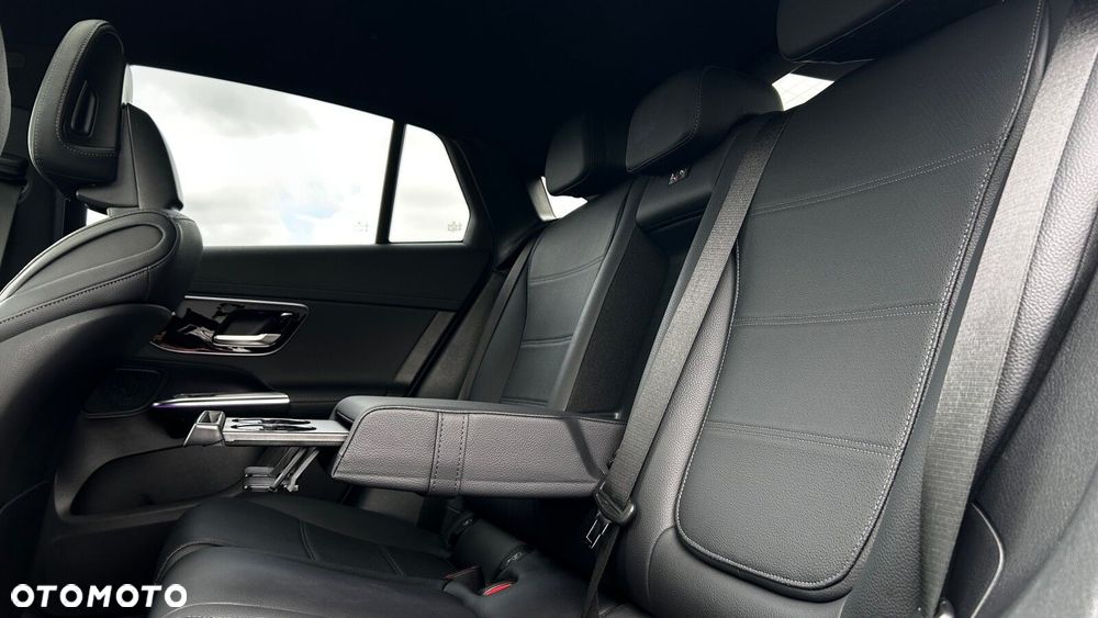 Mercedes-Benz GLC 200 mHEV 4-Matic AMG Line - 29