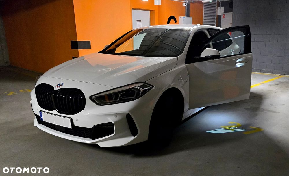BMW Seria 1 118d M Sport - 5