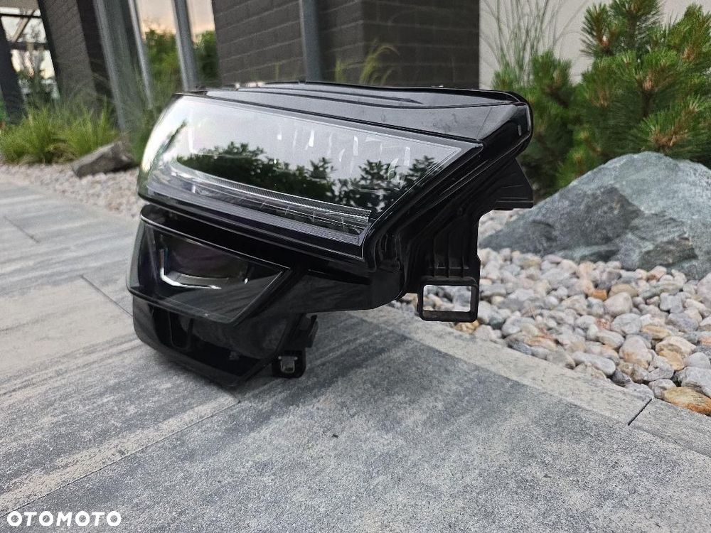SKODA KODIAQ 2 II 57H Lampa prawa przód Full Led Matrix 57H941036A - 3