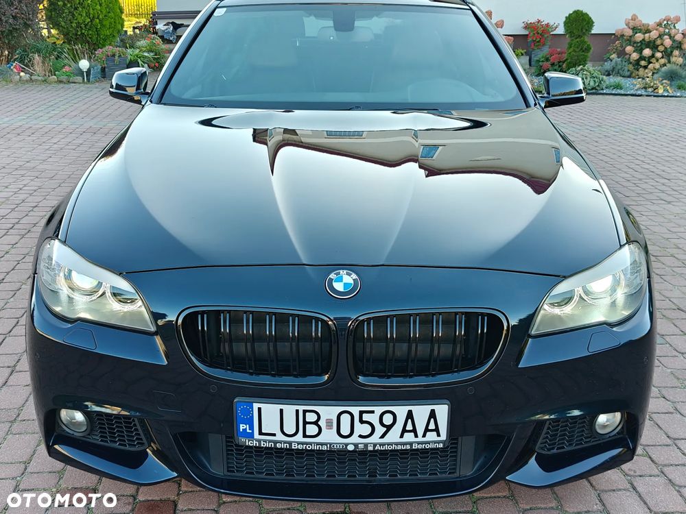 BMW Seria 5 525d xDrive - 6