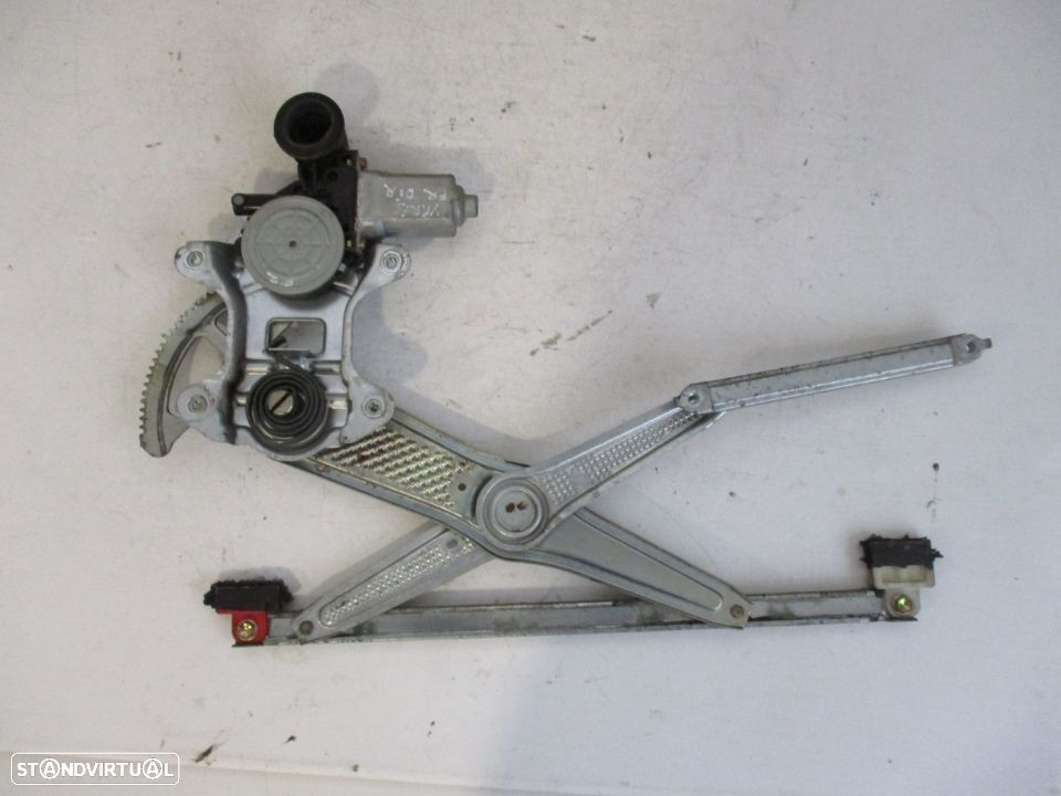 elevador vidro elétrico frente direito Toyota yaris - 1