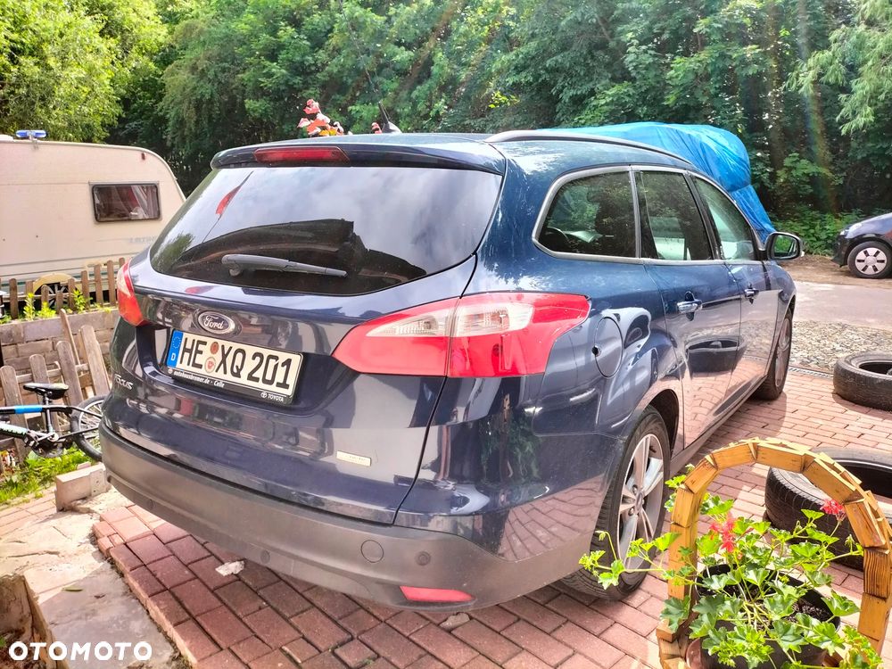 Ford Focus 1.0 EcoBoost Start-Stopp-System Champions Edition - 4