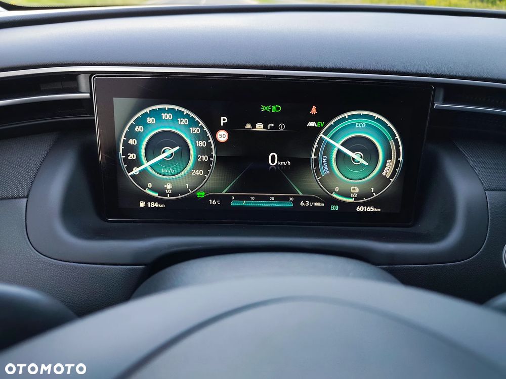 Hyundai Tucson 1.6 T-GDi HEV Executive 2WD - 19
