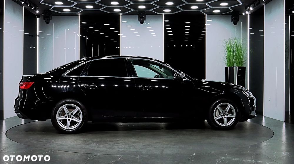 Audi A4 Limousine 40 TDI quattro S tronic - 10