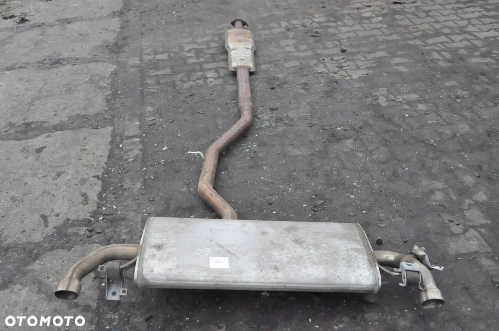 VOLVO XC60 II T6 T8 HYBRYDA BENZYNA TŁUMIK WYDECH 32142741 - 1