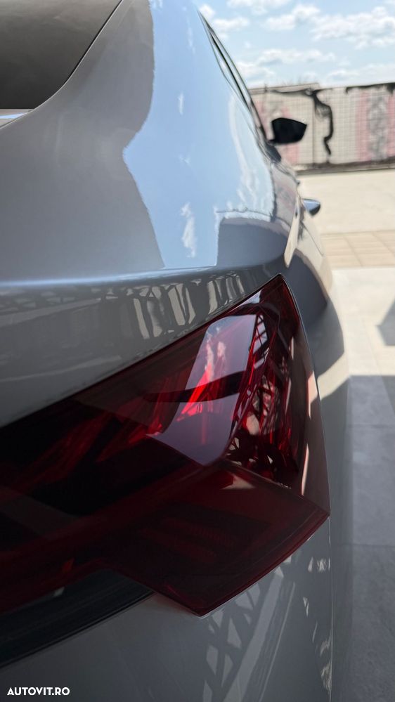 Skoda Octavia 2.0 TSI DSG RS - 5