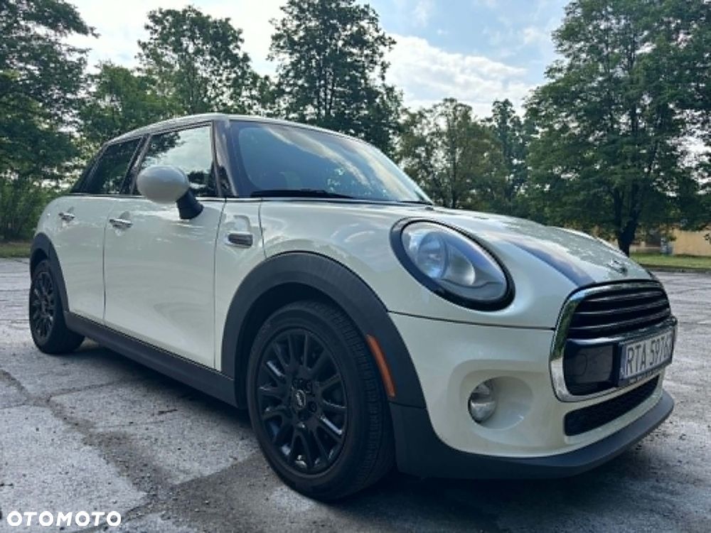 MINI Cooper Seven Chili - 1