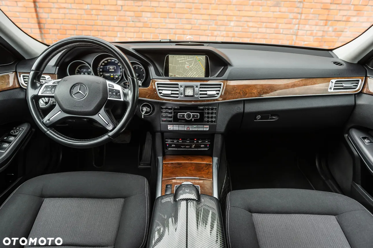 Mercedes-Benz Klasa E 350 BlueTEC 4-Matic Classic - 6