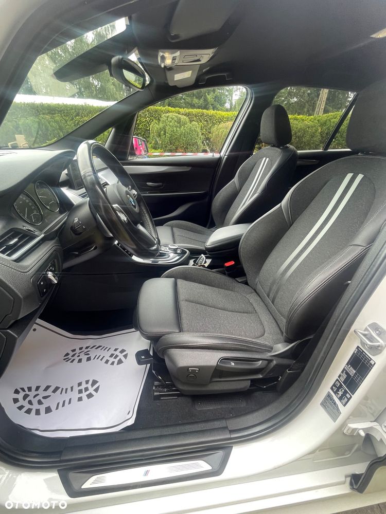 BMW Seria 2 218d M Sport - 24