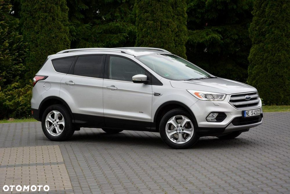 Ford Kuga 2.0 TDCi 4x4 Titanium - 11