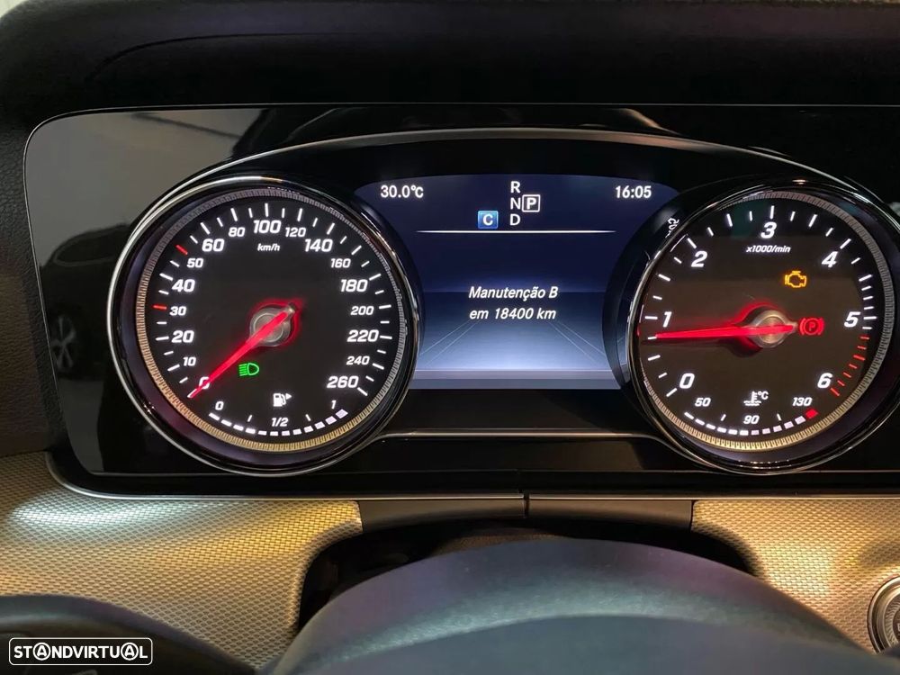 Mercedes-Benz E 220 d Avantgarde - 11