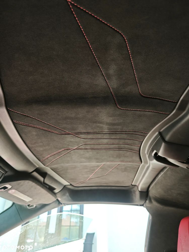 Chevrolet Corvette - 15