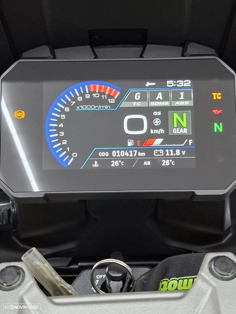 Suzuki DL 1050 DE - V STROM - 8