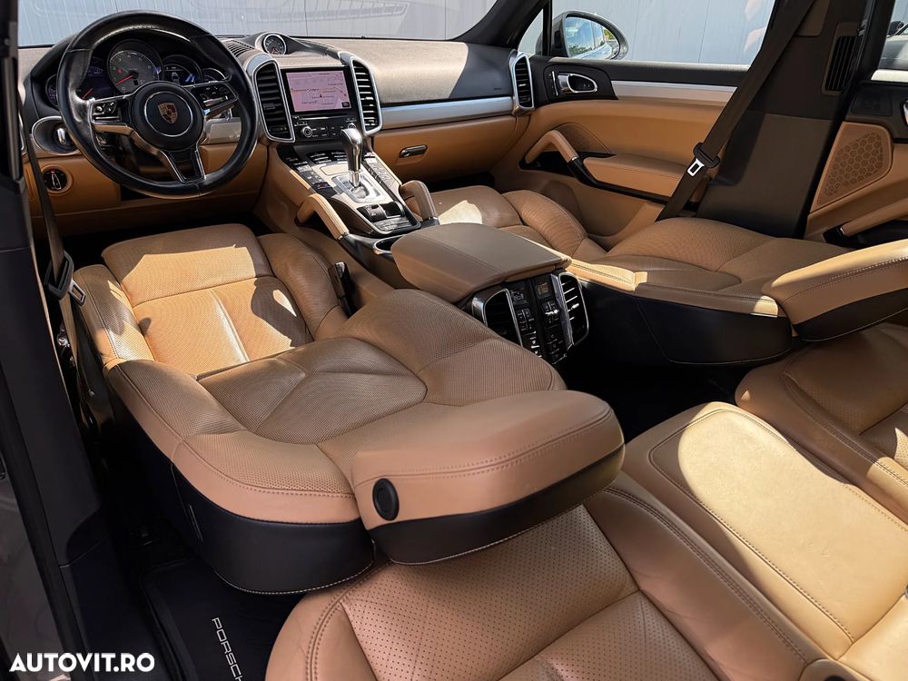 Porsche Cayenne 3.6 L S - 18