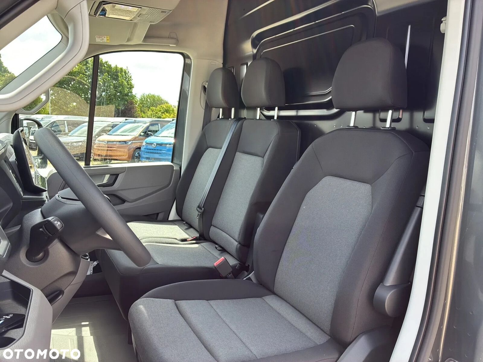 Volkswagen Crafter 35 Furgon L3H3, 2.0TDI 177KM, Wysoki dach, r.o. 3640 - 15