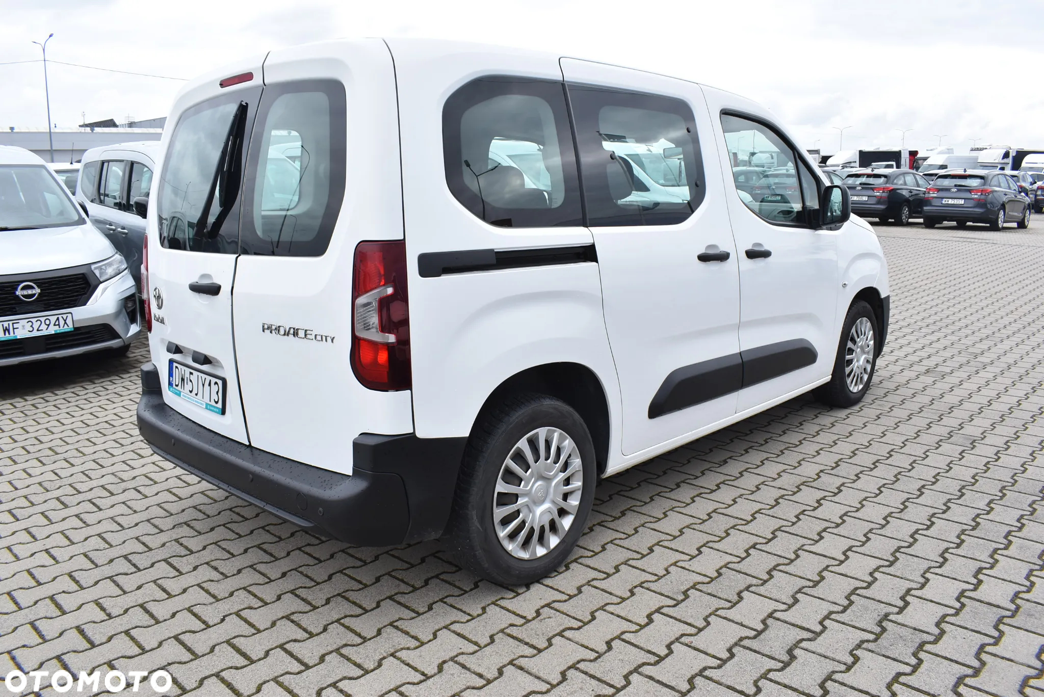 Toyota Proace City Verso 1.5 D-4D Business - 7