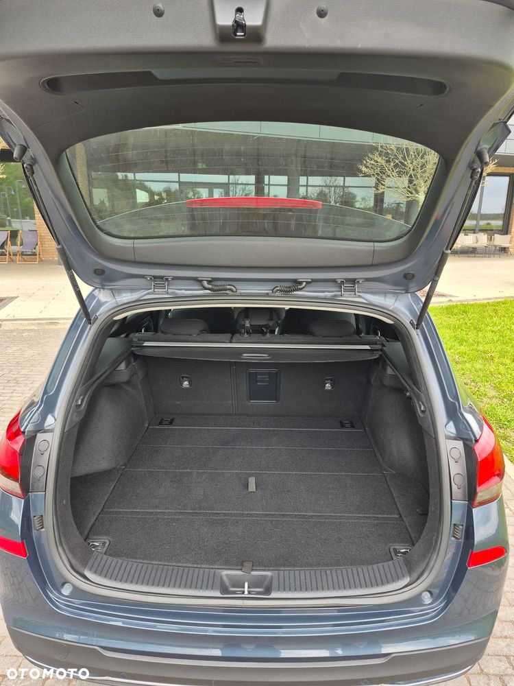 Hyundai i30 1.5 DPI Comfort - 9