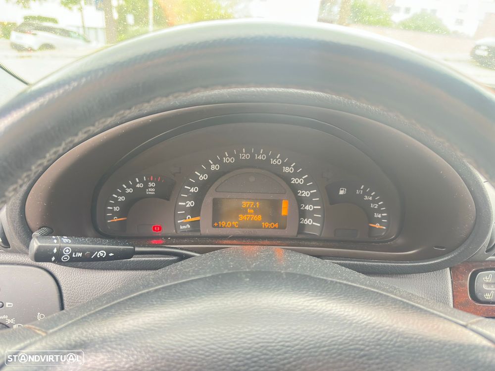 Mercedes-Benz C 220 - 6