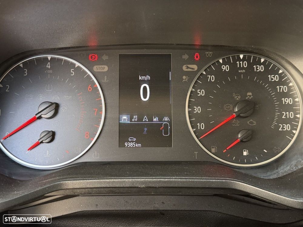 Renault Clio 1.0 TCe Evolution Bi-Fuel - 11