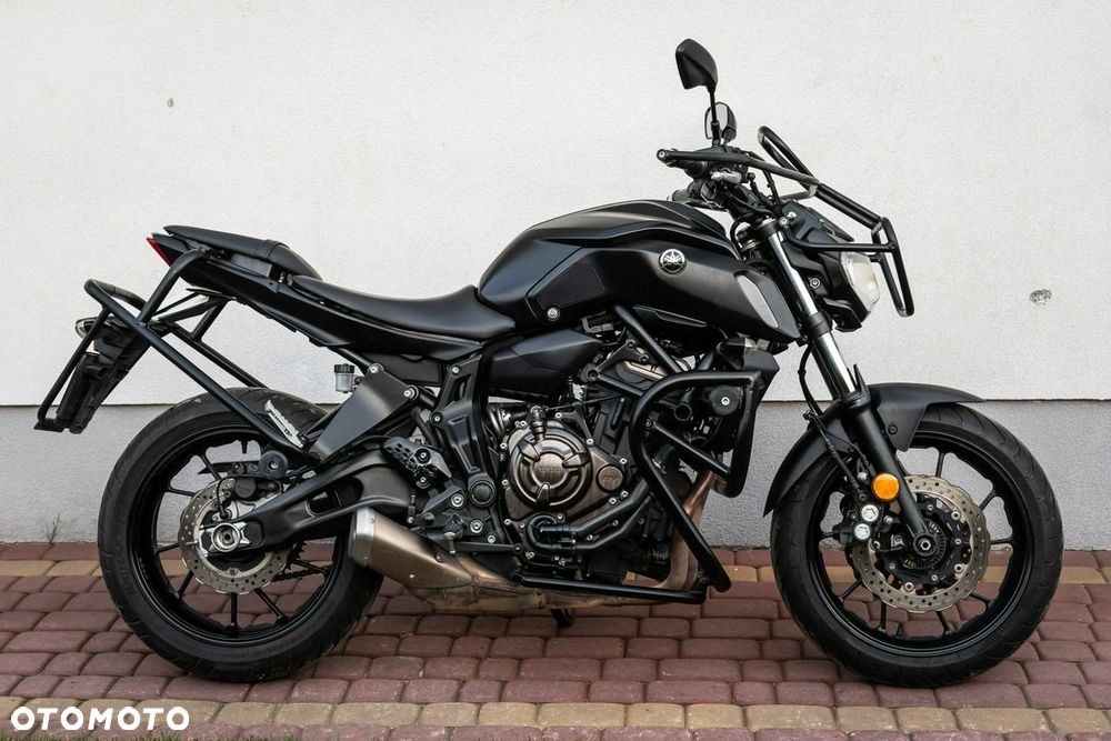 Yamaha MT - 3