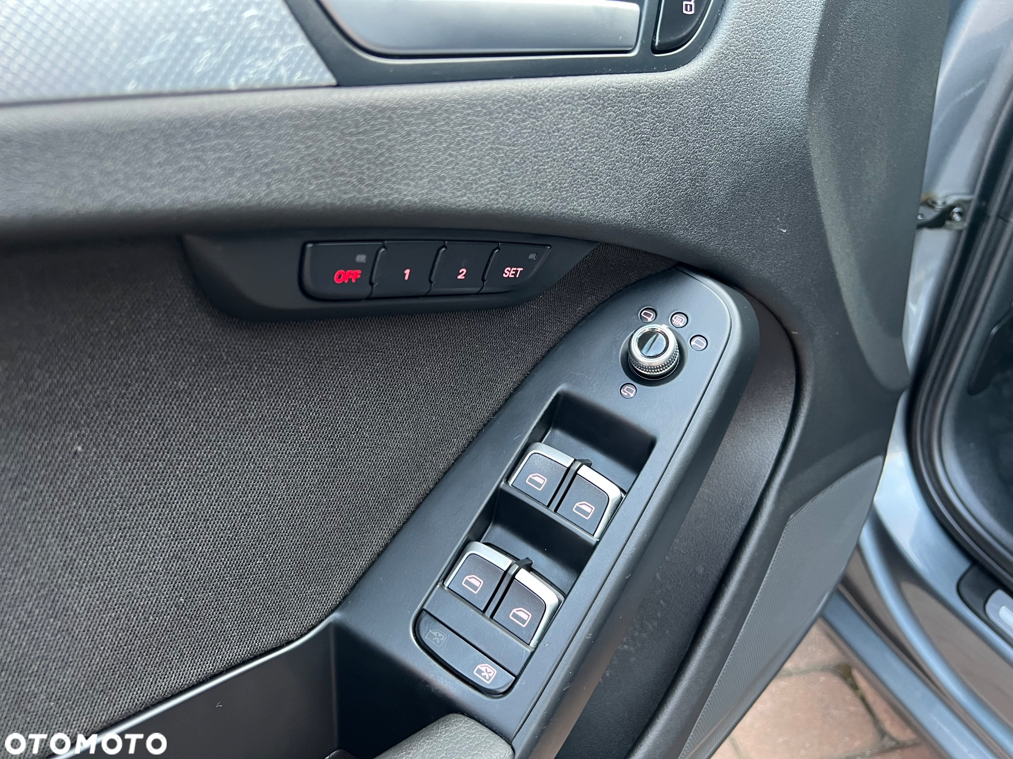Audi A4 Avant 2.0 TDI DPF multitronic Attraction - 12