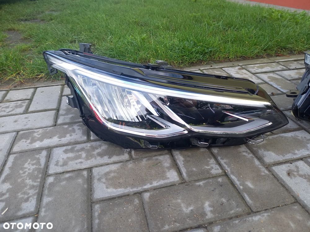 VW GOLF VIII 8 5H Kompletny reflektor prawy Lampa prawa 5H1941006 Kompletny reflektor lewy Lampa lewa 5H1941005 REFLEKTOR NOWY - 2