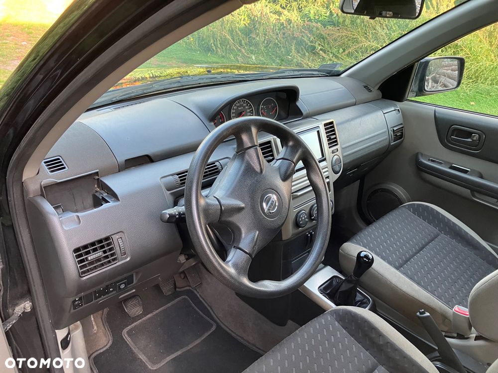 Nissan X-Trail - 12