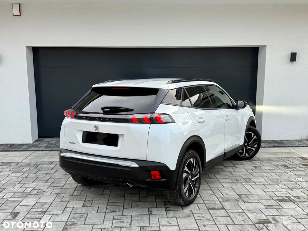 Peugeot 2008 1.5 BlueHDi Allure S&S EAT8 - 13