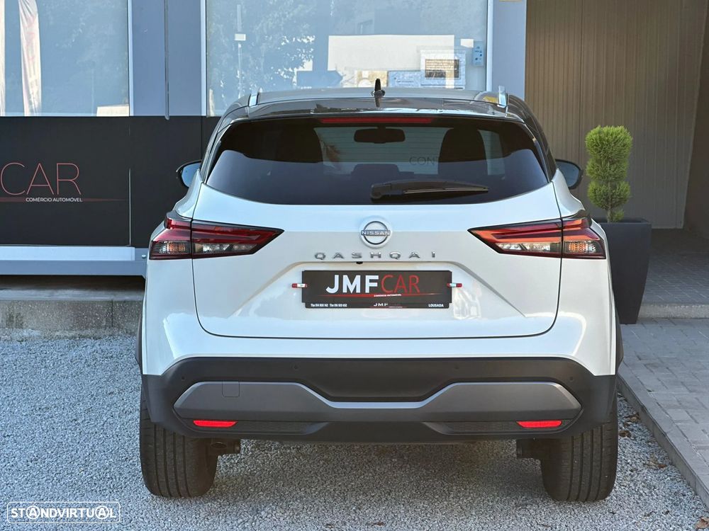 Nissan Qashqai 1.3 DIG-T N-Connecta Xtronic - 8