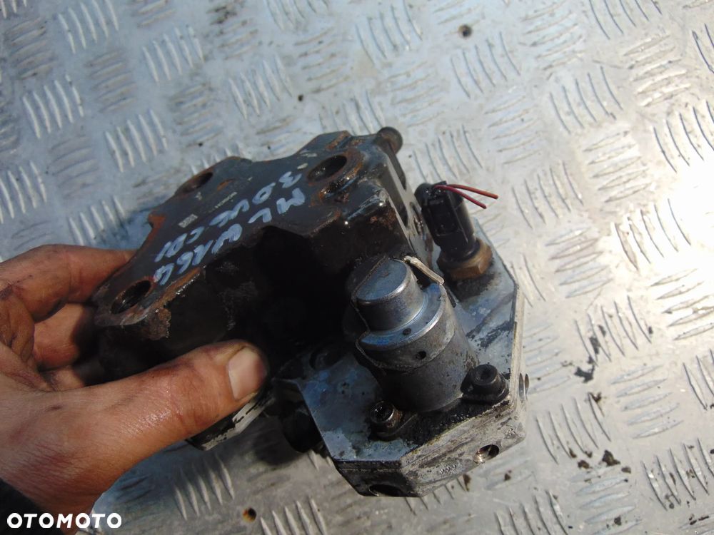 Pompa wtryskowa mercedes w164 3,0 cdi - 4