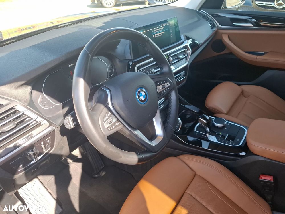 BMW X3 xDrive30e AT PHEV - 9