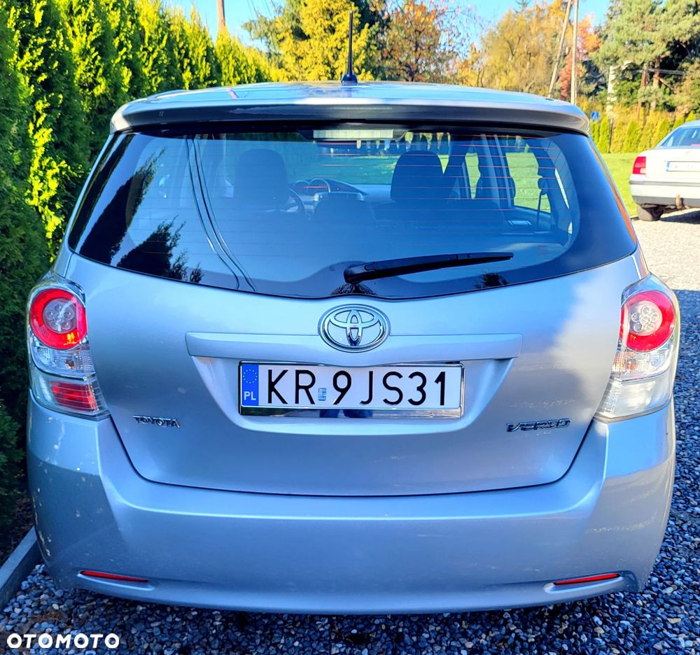 Toyota Verso 2.0 D-4D Sol plus - 7