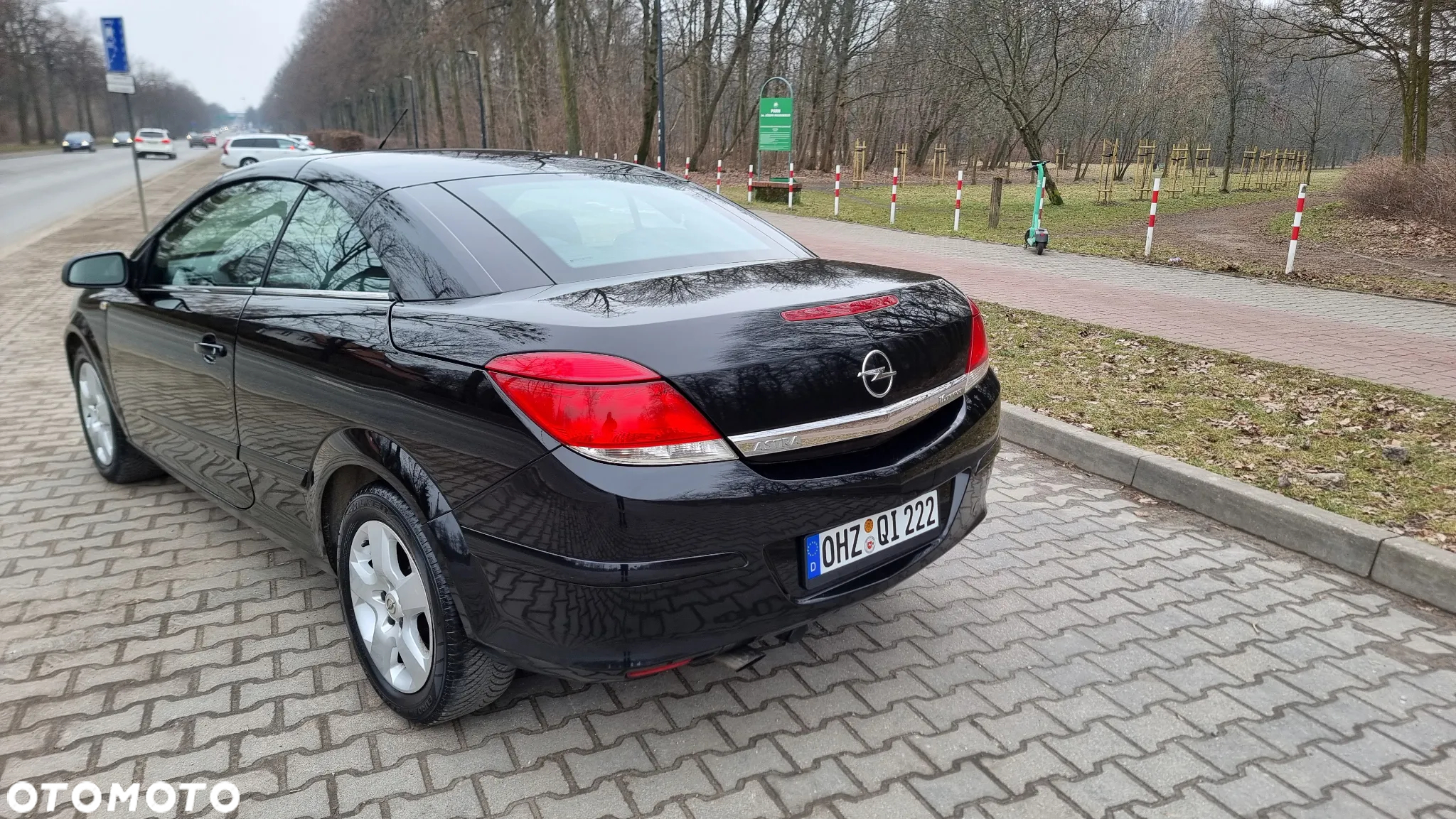 Opel Astra Twin Top 1.6 Edition - 4