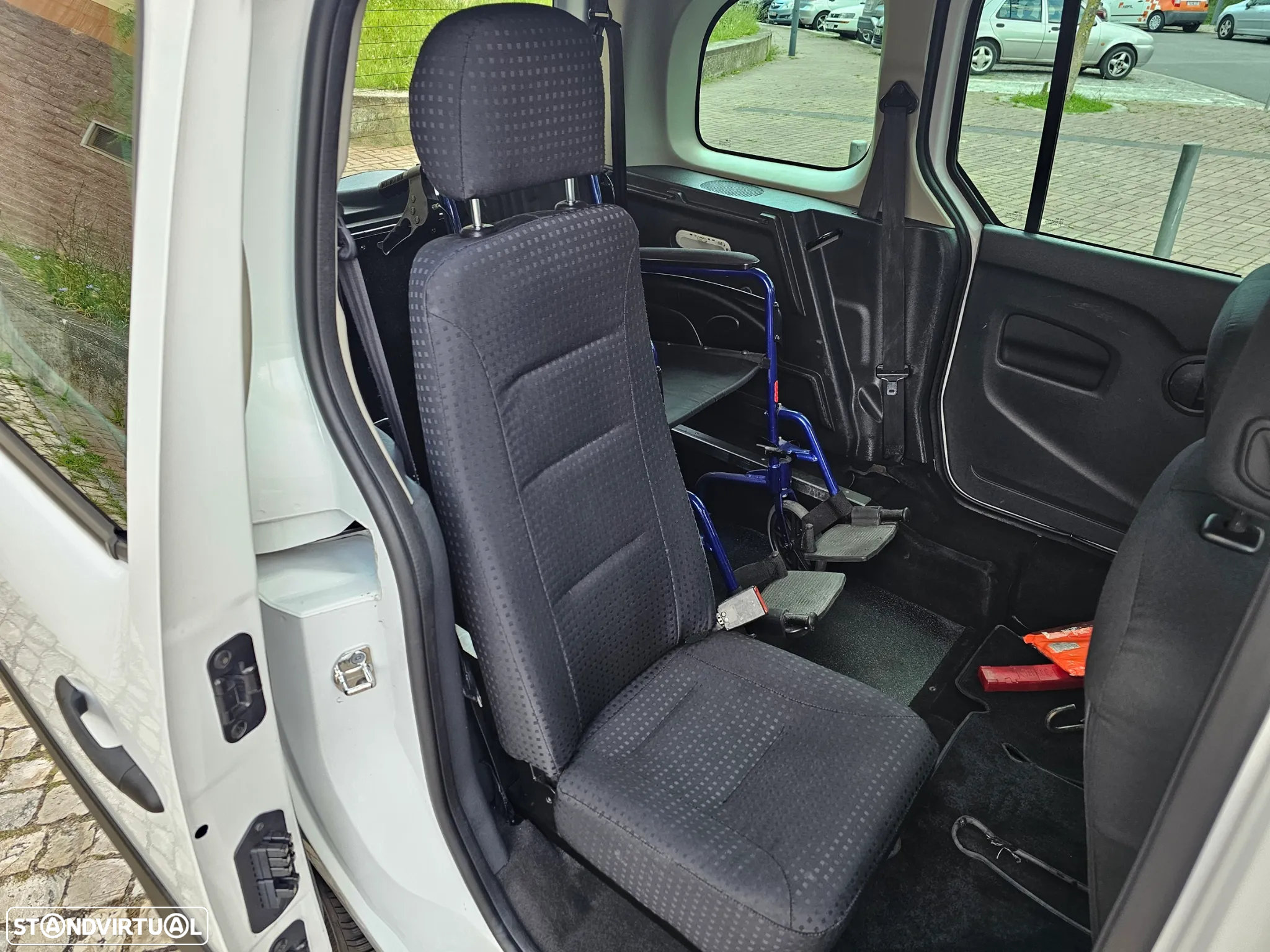 Mercedes-Benz Citan 109 CDi/27 - 12