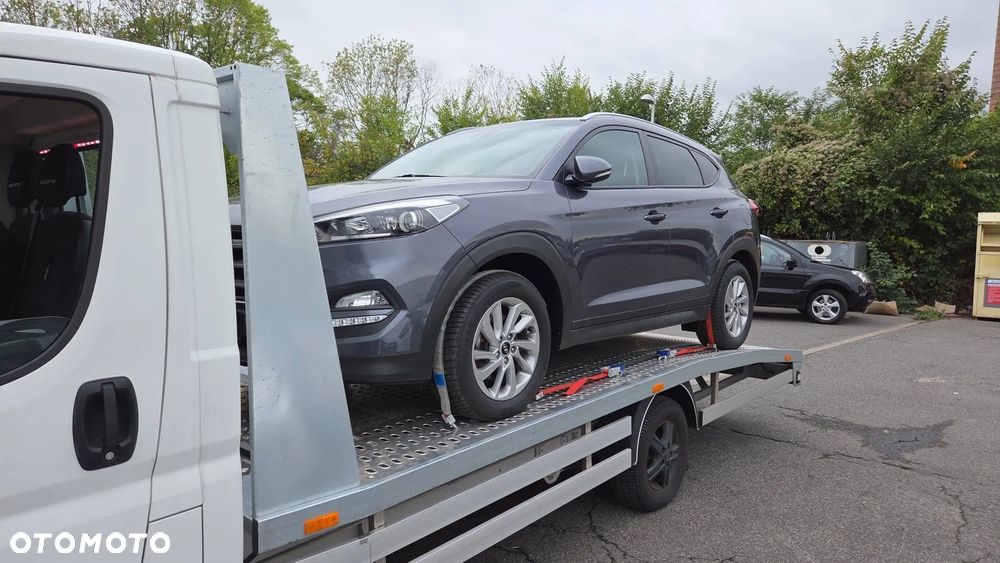 Hyundai Tucson blue 1.6 GDi 2WD Passion - 37