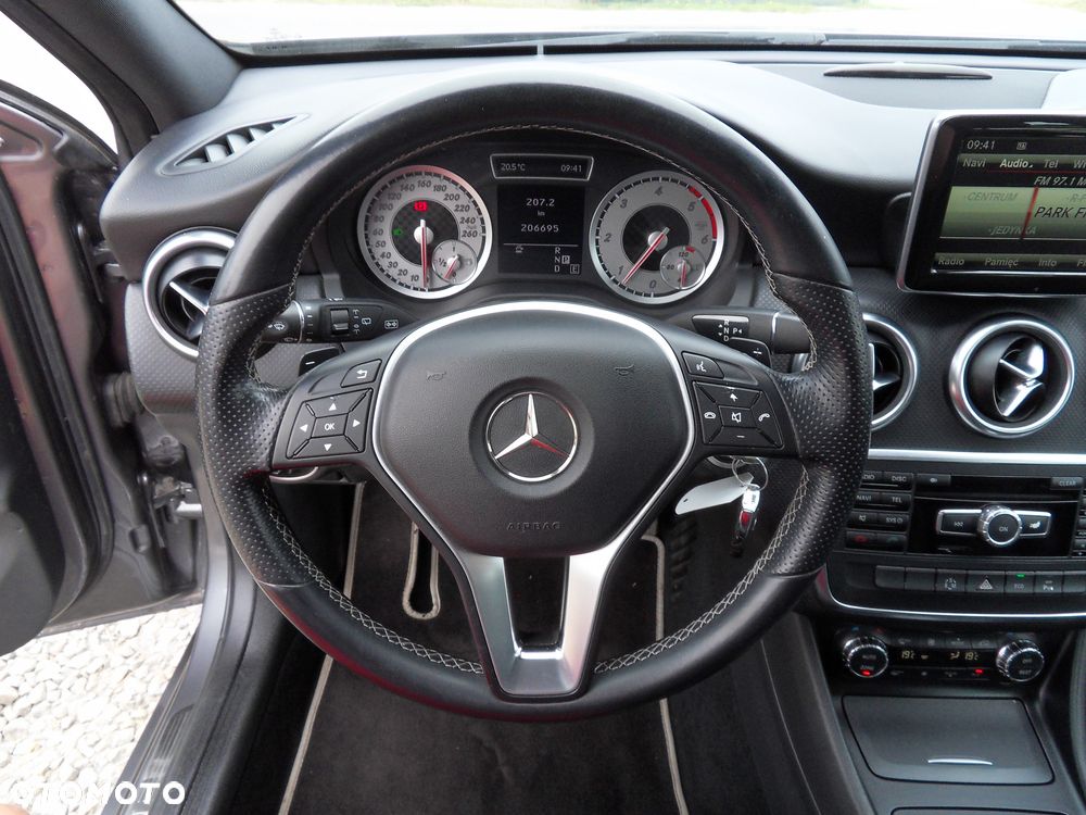 Mercedes-Benz Klasa A 200 CDI (BlueEFFICIENCY) 7G-DCT AMG Sport - 15