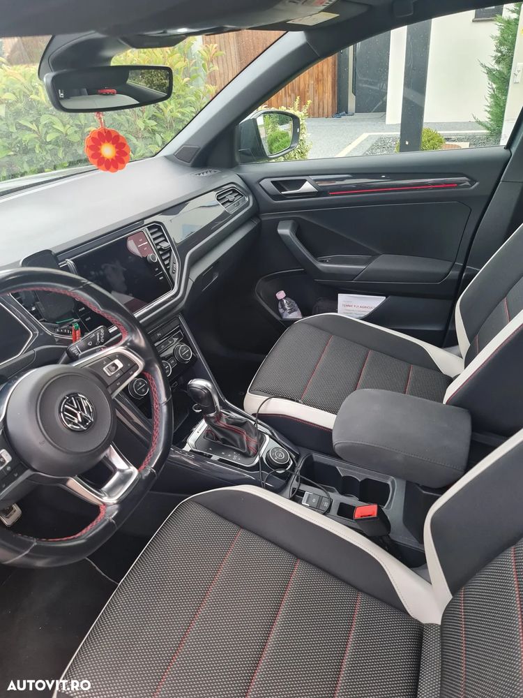 Volkswagen T-Roc - 6