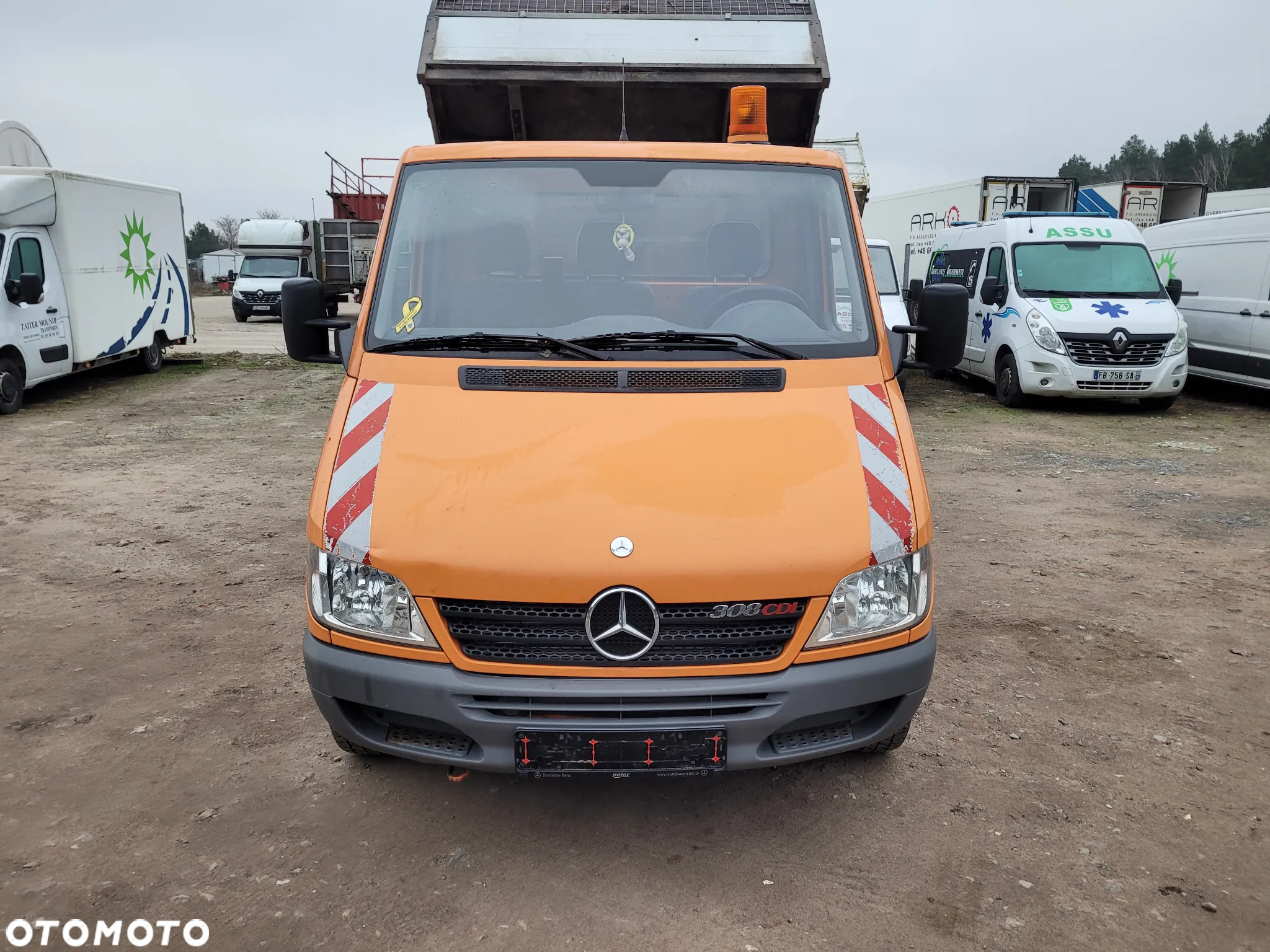 Mercedes-Benz Sprinter - 3