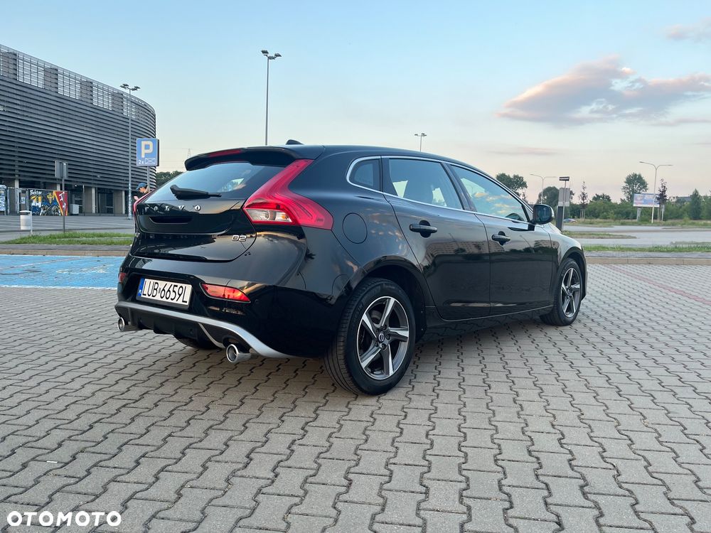 Volvo V40 D2 Drive-E Inscription - 4