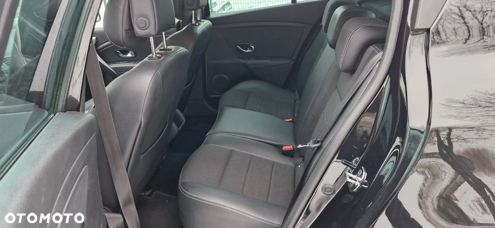 Renault Megane ENERGY dCi 130 GT LINE - 12